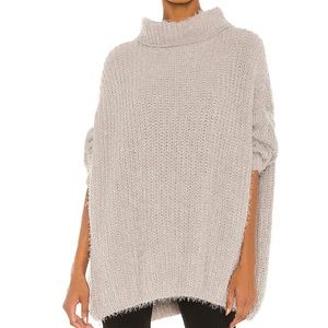 Oasis Tunic Pullover in Silver Glass Combo